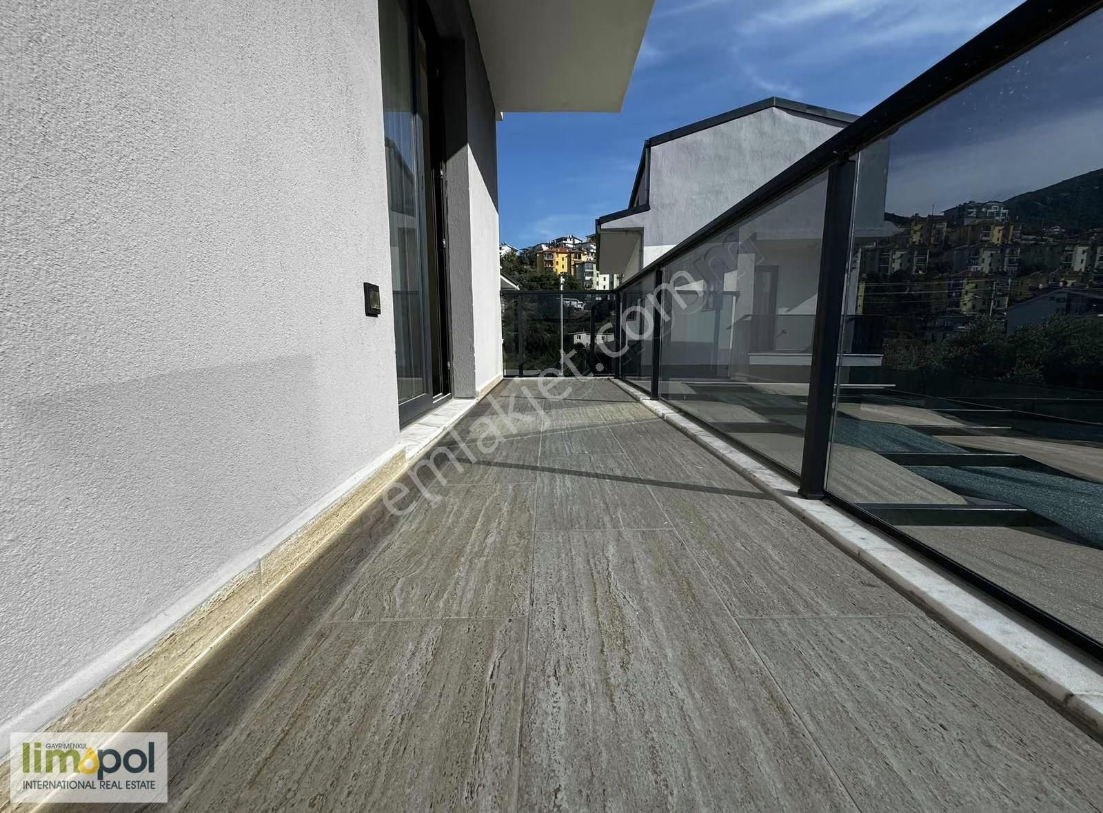 Fethiye'de 4+1 345 M2 Arsa,havuzlu,müstakil Satılık Villa - Görsel 4