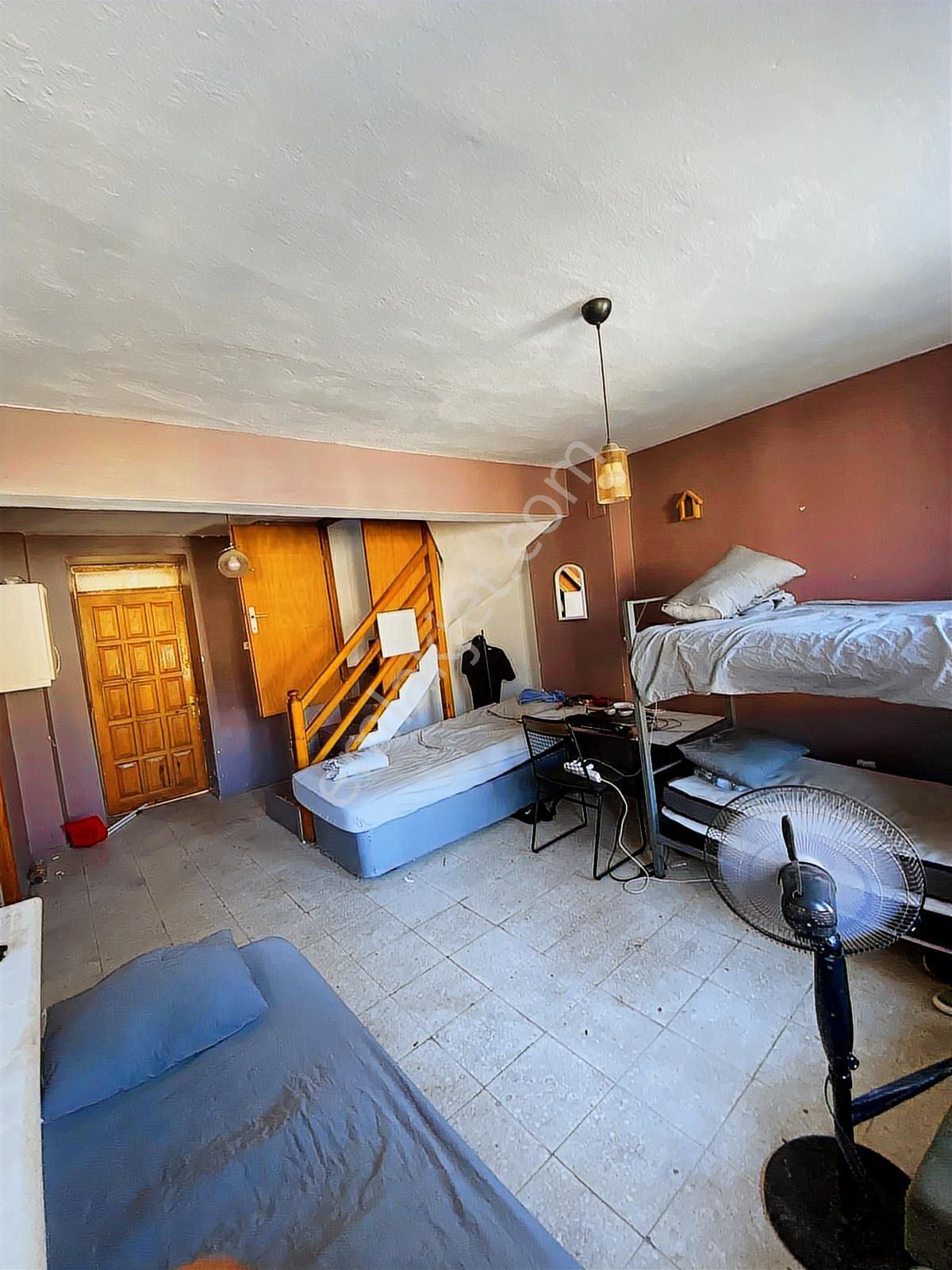 Yenifoça Merkezde Marinaya Yakın Kiralık 3+1 Taş Dubleks Daire - Görsel 6