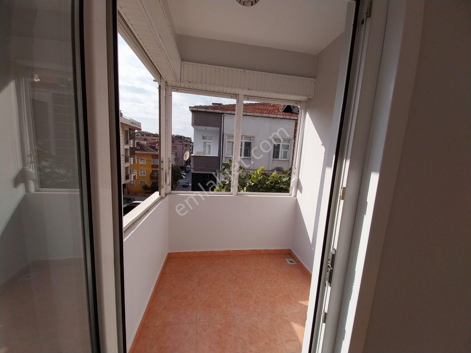 Ataşehir Kayışdağı Mah. Satılık Bina