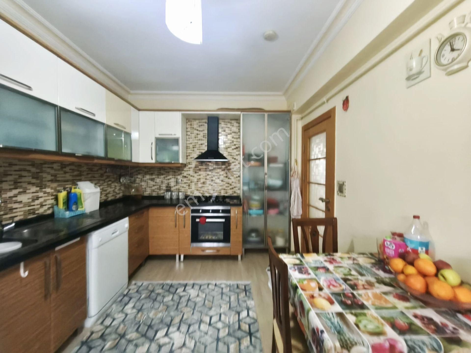 Taşcılar'dan 3+1 Site Dairesi Çift Asansörlü Merkezi Lokasyon Okullar Bölgesi - Görsel 19