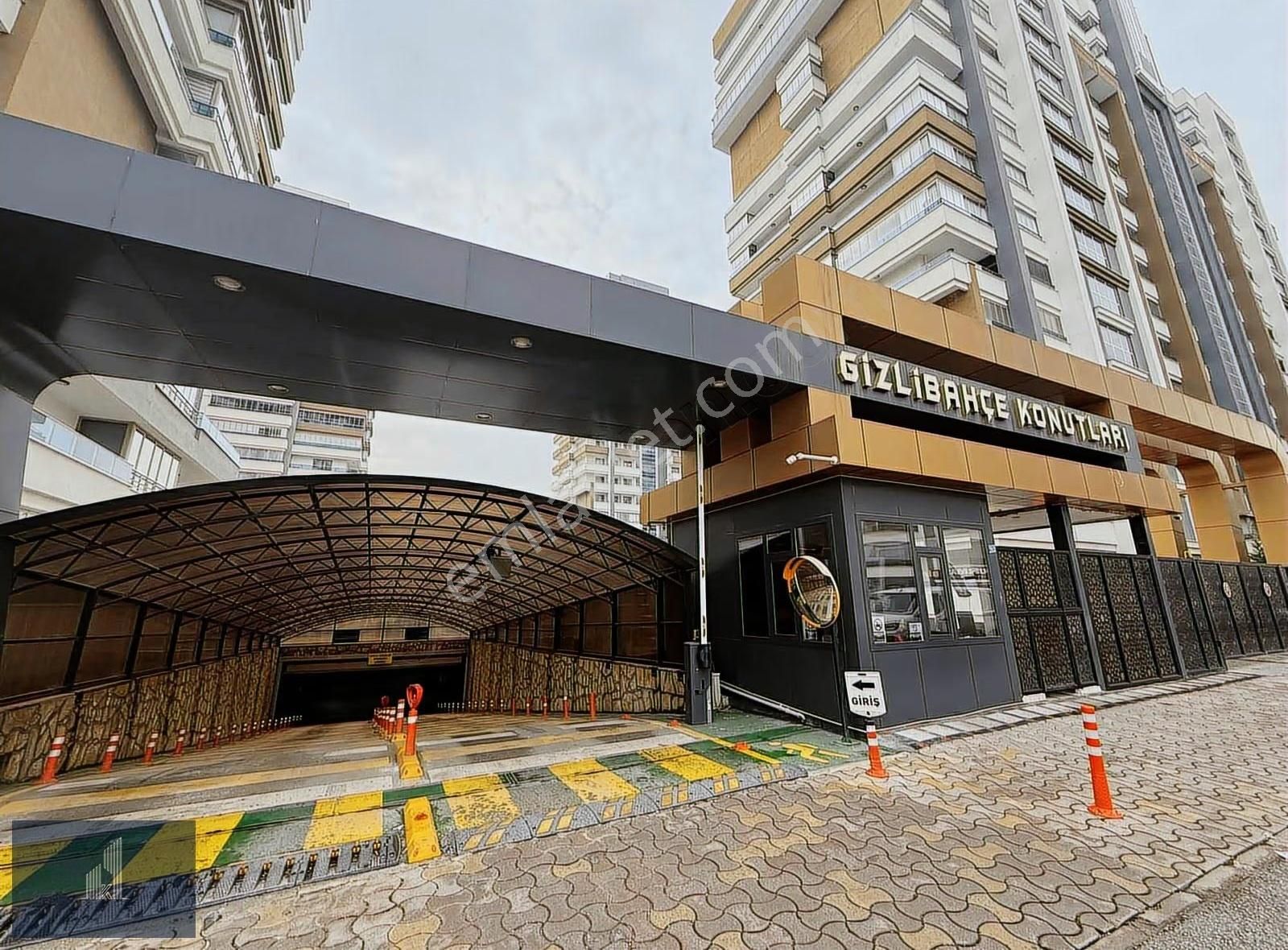 Kadir Dikici'den Gizlibahçe Konutlarında Kiralık 3+1 Daire