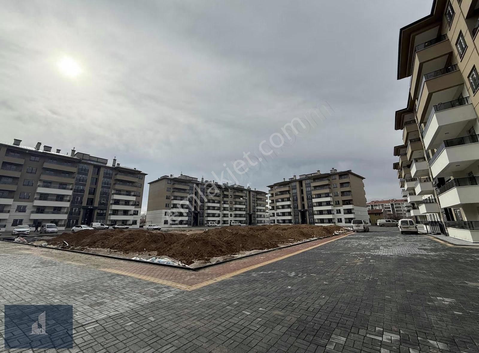 Kadir Dikici'den Sedirpark Konutlarında 2+1 Sıfır Kiralık Daire - Görsel 12