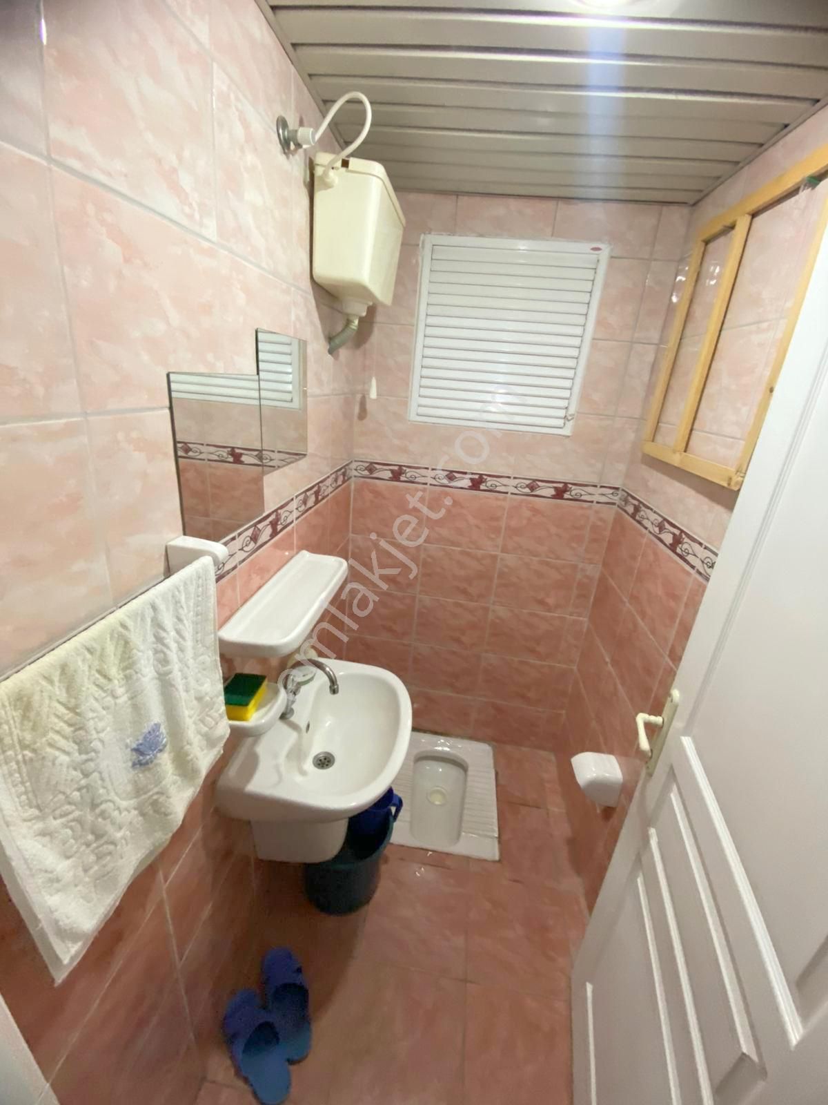 Mertcan'dan Kurtköy Mesken Bloklarında Ara Kat Balkonlu 2+1 - Görsel 12