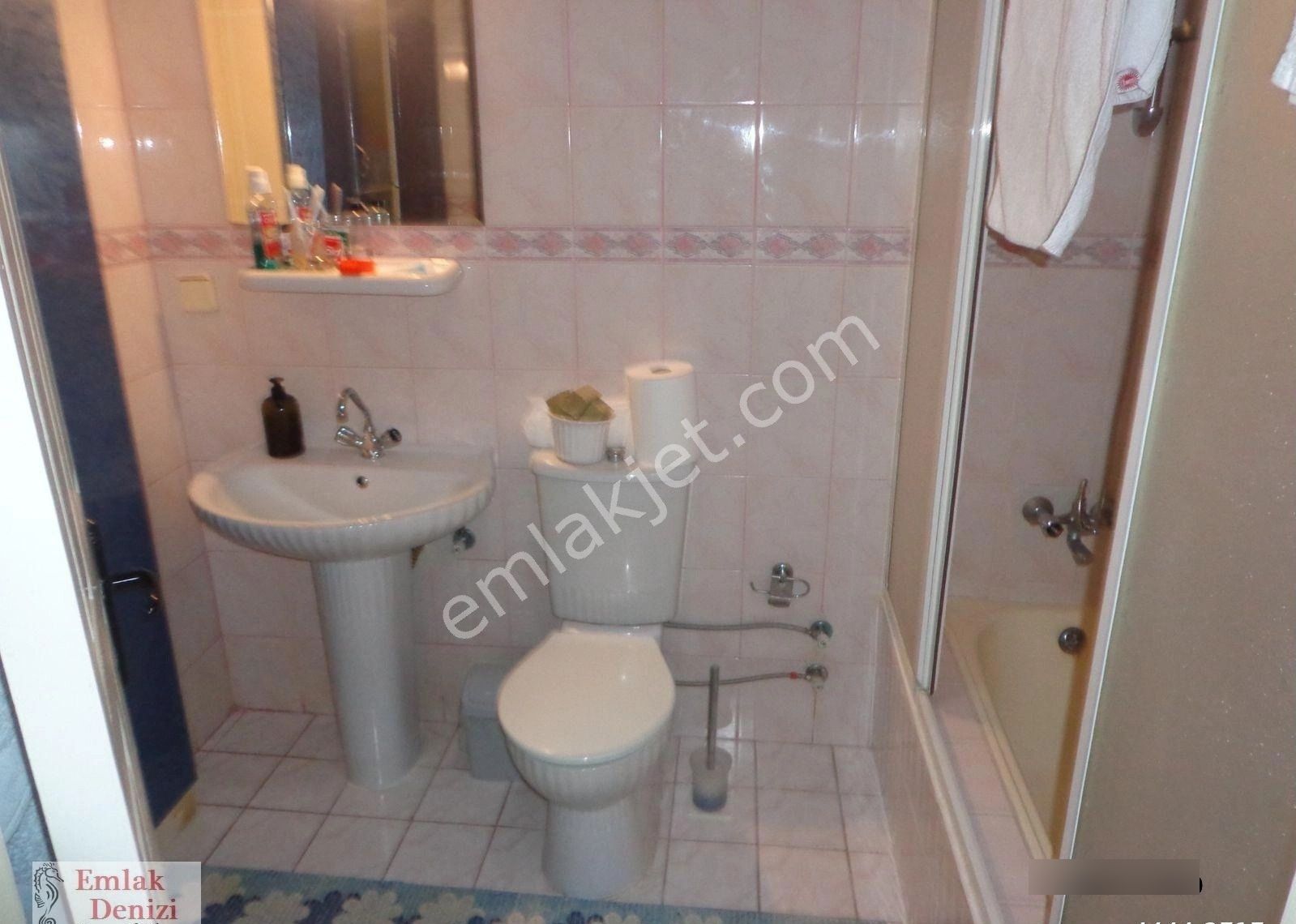 Huzur Salı Pazarına Yakın Pronomik Manzaralı - Görsel 3