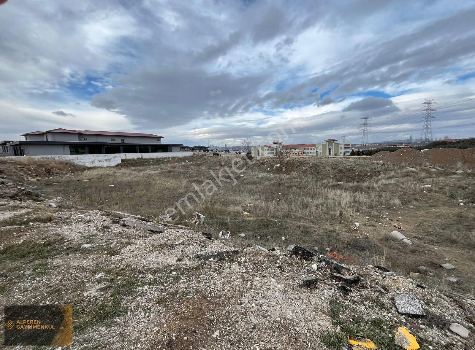 Alperen Gayrimenkul'den Yola Cephe Satılık Tek Tapu Arsa - Görsel 5