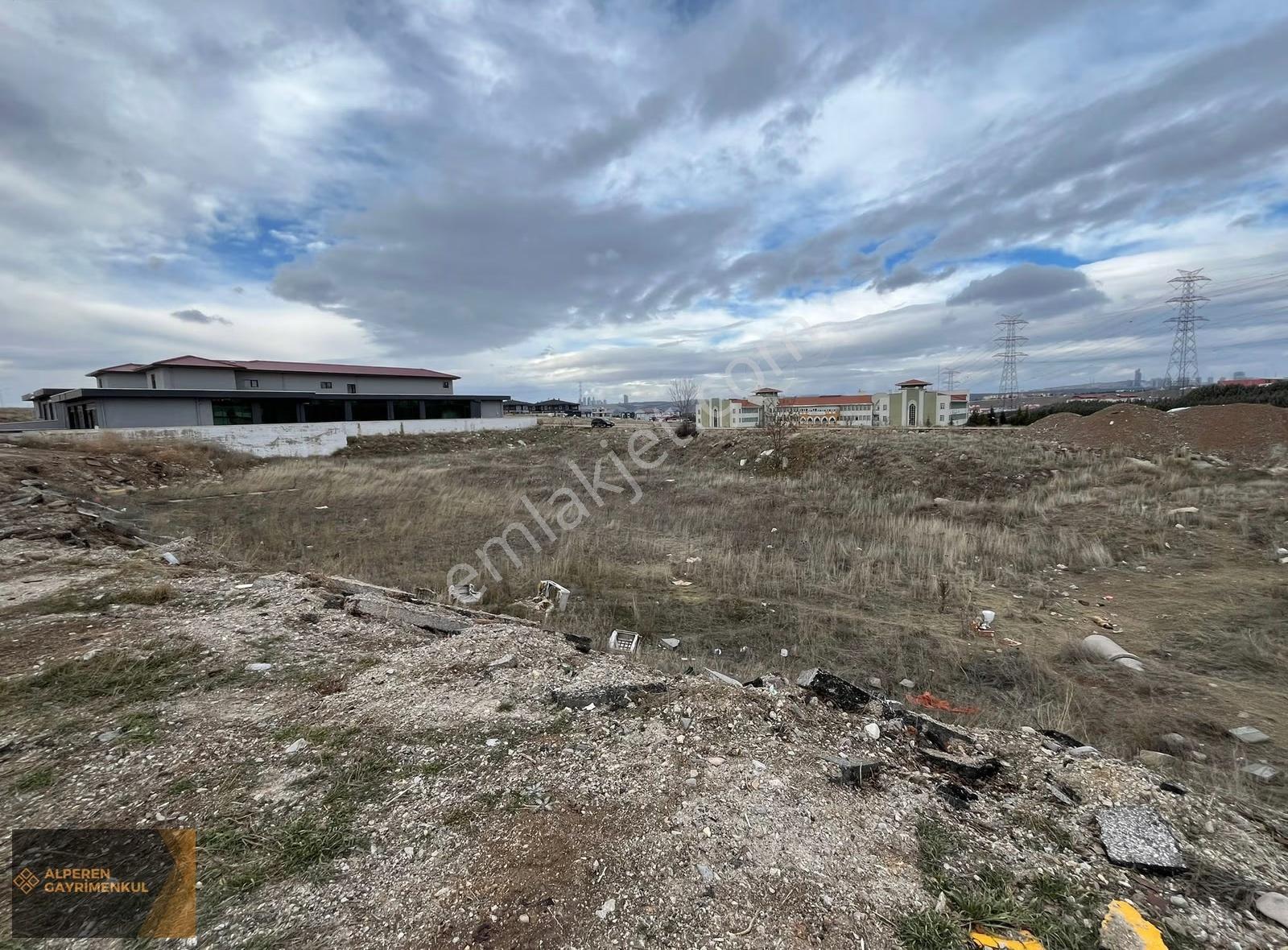 Alperen Gayrimenkul'den Yola Cephe Satılık Tek Tapu Arsa - Görsel 2