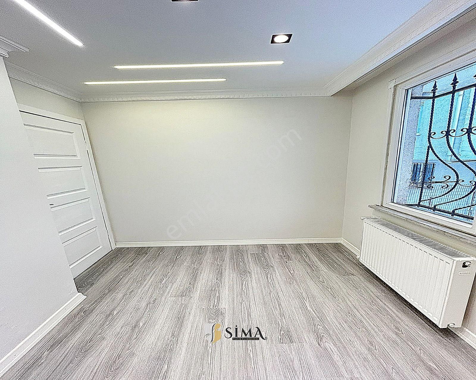 Metrobüse Yürüme Mesafesinde Balkonlu Dekorlu 2+1 Yüksek Giriş - Görsel 20