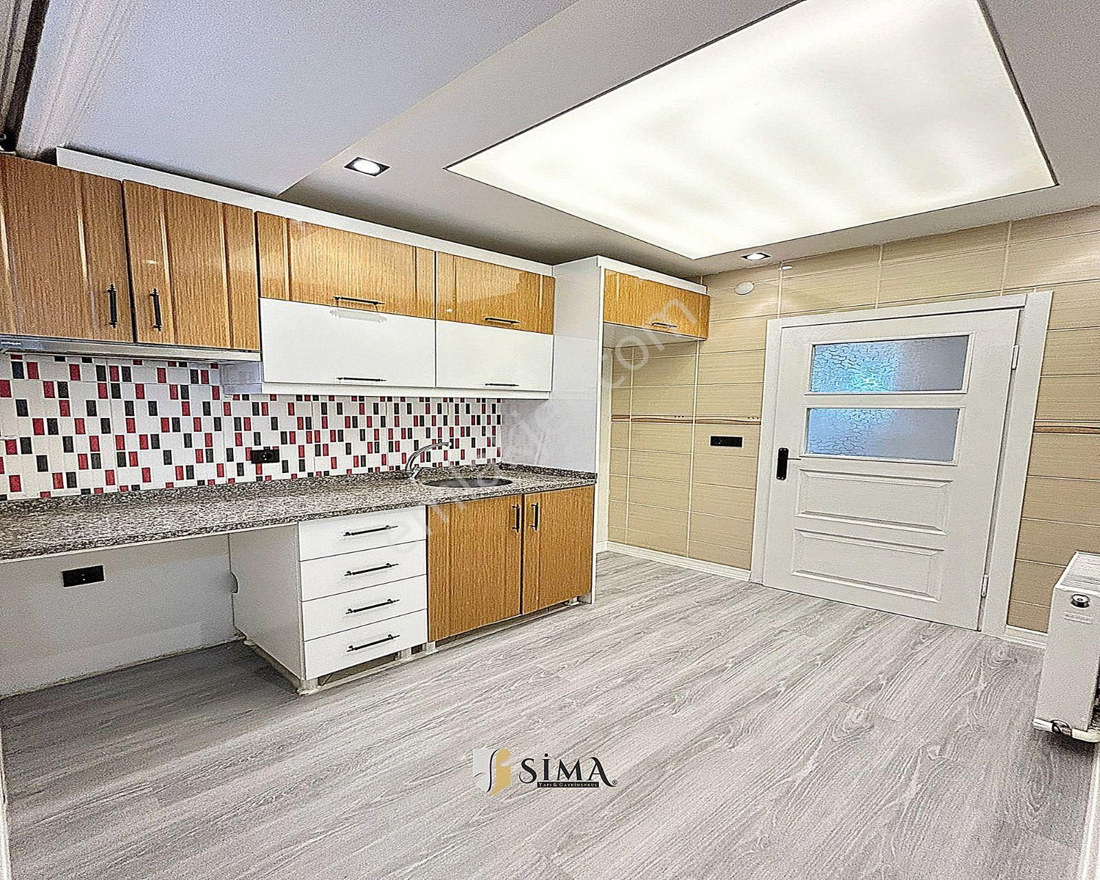 Metrobüse Yürüme Mesafesinde Balkonlu Dekorlu 2+1 Yüksek Giriş - Görsel 9