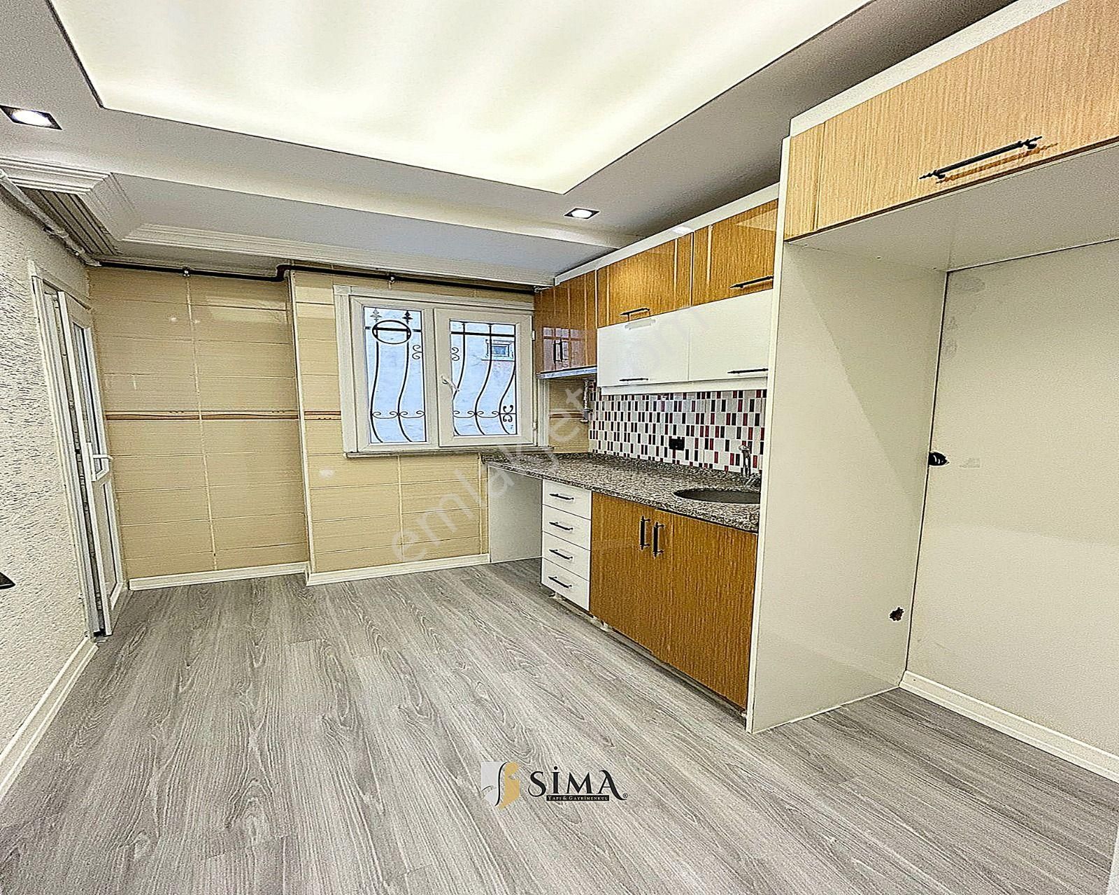 Metrobüse Yürüme Mesafesinde Balkonlu Dekorlu 2+1 Yüksek Giriş - Görsel 10