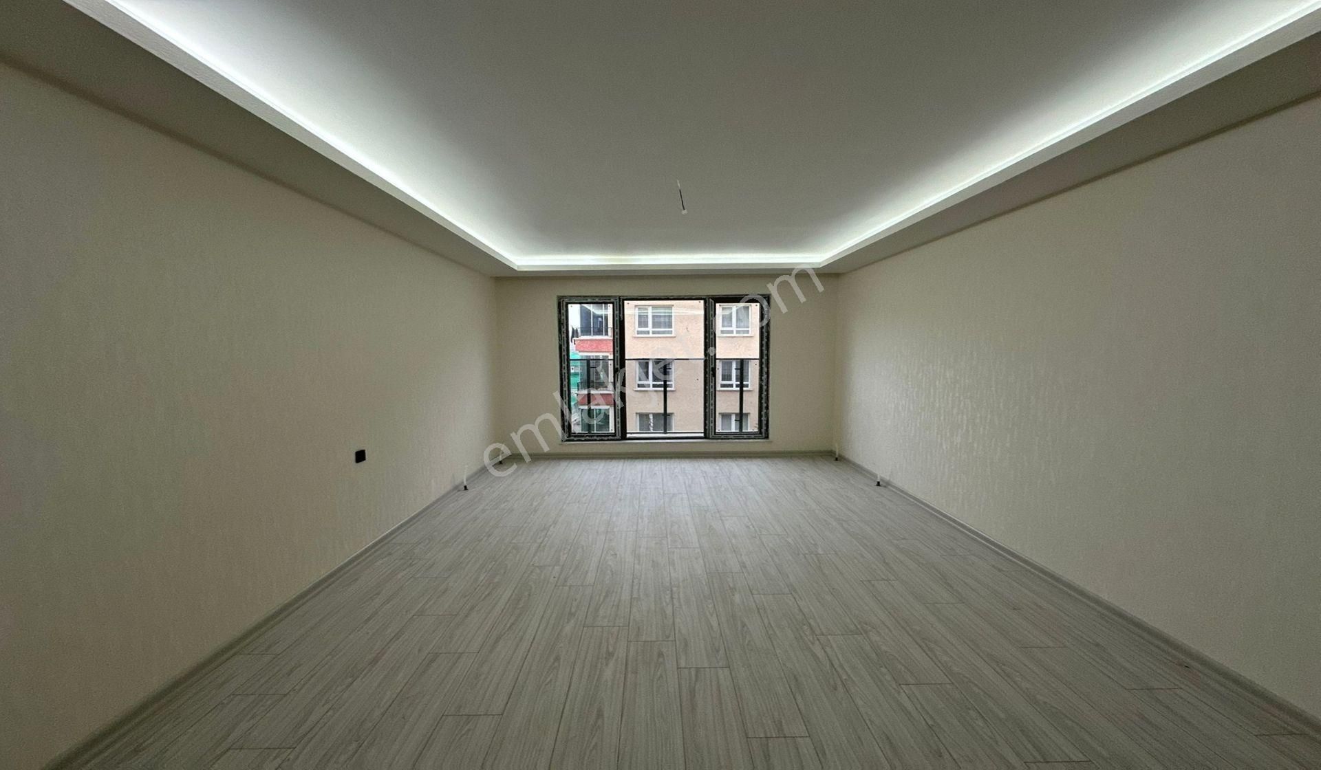 Kanunide Sıfır Binada Site Konseptinde Ara Katta 3+1 Geniş - Görsel 9