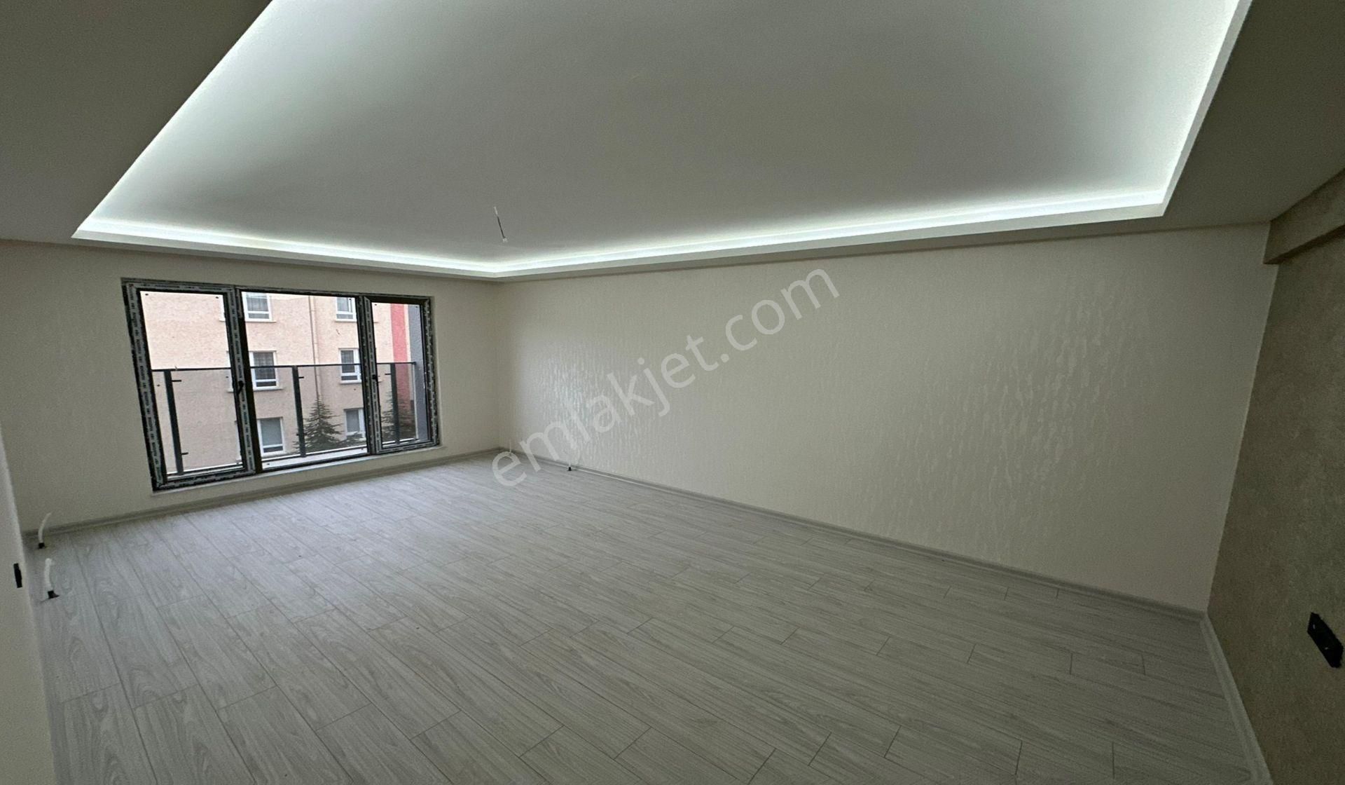 Kanunide Sıfır Binada Site Konseptinde Ara Katta 3+1 Geniş - Görsel 22