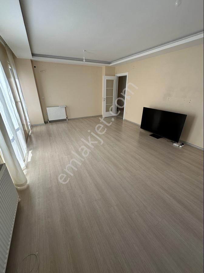 3+1 Ebeveyn Banyolu Geniş Kullanışlı Site İçerisinde Daire - Görsel 13