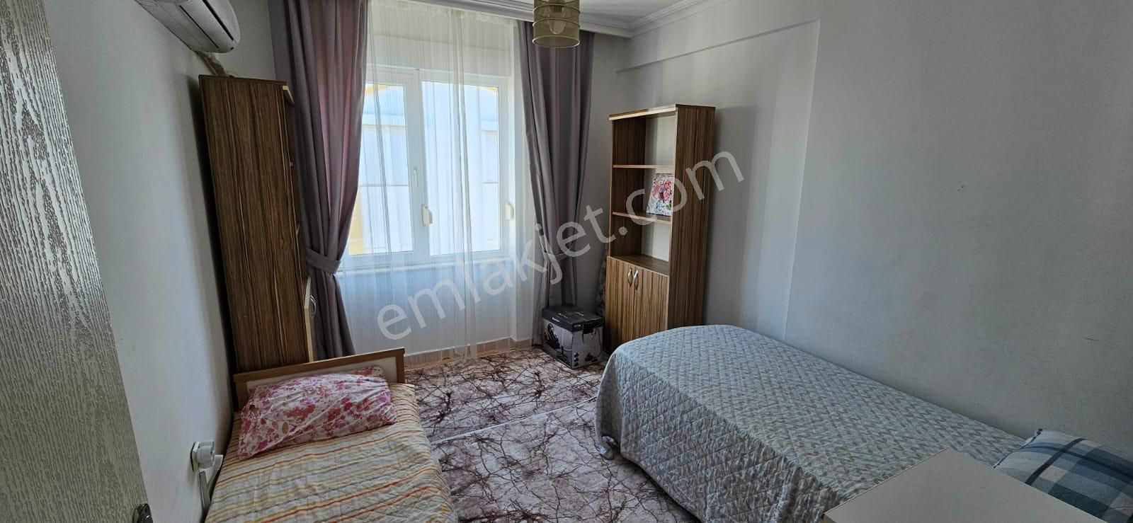 Antalya Konyaaltı Lımanda 3 + 1 Full Eşyalı Dubleks Ikı Banyo Çok Genış Teras Kıralık Daıre - Görsel 14