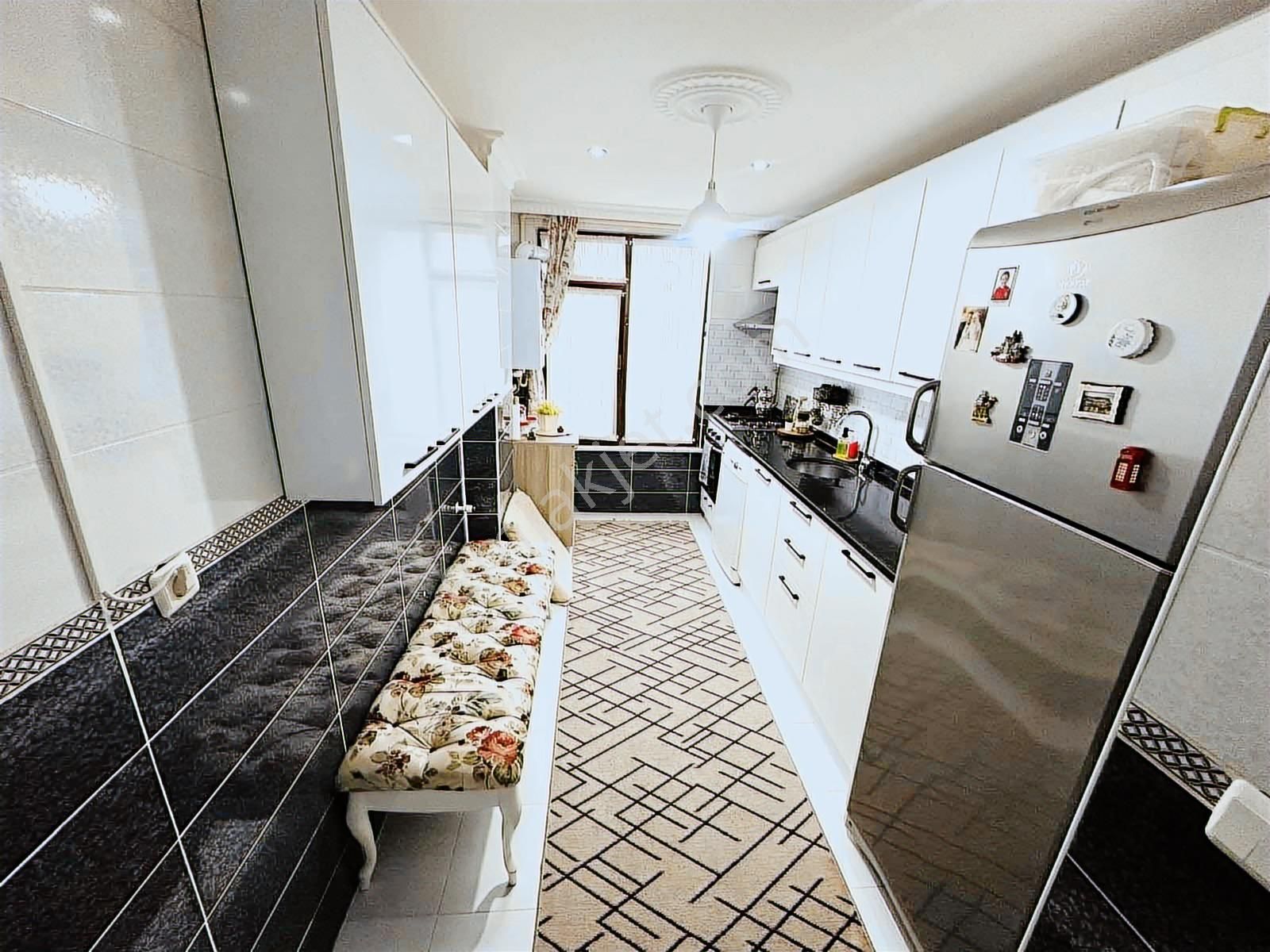 Pusula İnşaatan İsmetpaşa Mah'de 3+2 190m² Kelepir Dublex Daire - Görsel 10