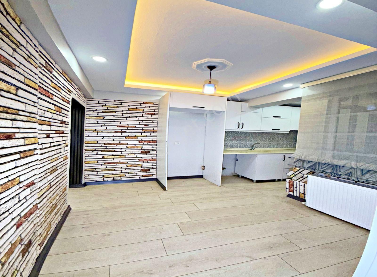 Talatpaşa Mahallesinde Caddeye 4 Dk 2+1 Bahçe Kullanımlı Fırsat Daire!! - Görsel 23