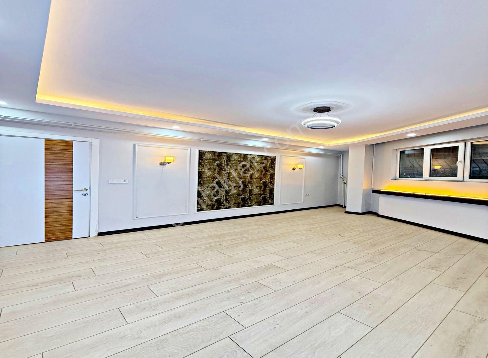 Talatpaşa Mahallesinde Caddeye 4 Dk 2+1 Bahçe Kullanımlı Fırsat Daire!! - Görsel 32