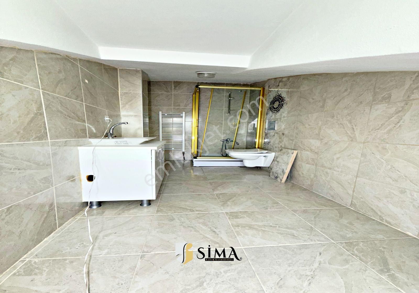 Cumhuriyet Metrobüse 5 Dk Şehir Manzaralı Teraslı 4+1 Daire! - Görsel 16