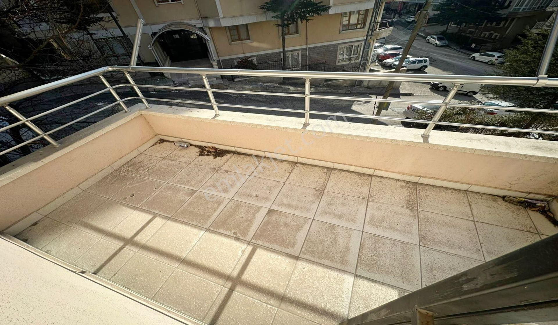 Kuşcağızda Bengi Nikah Salonu Yanı Kat Konumunda 3+1 Fırsat - Görsel 5