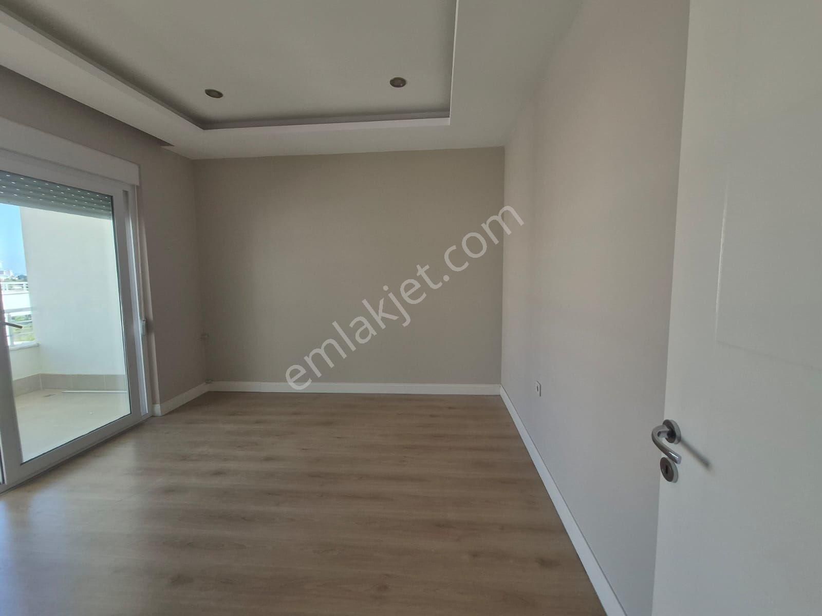 Antalya Konyaaltı Limanda Lüks Site İçi Tertemiz Geniş3+1 Dubleks Boş Kiralık - Görsel 8