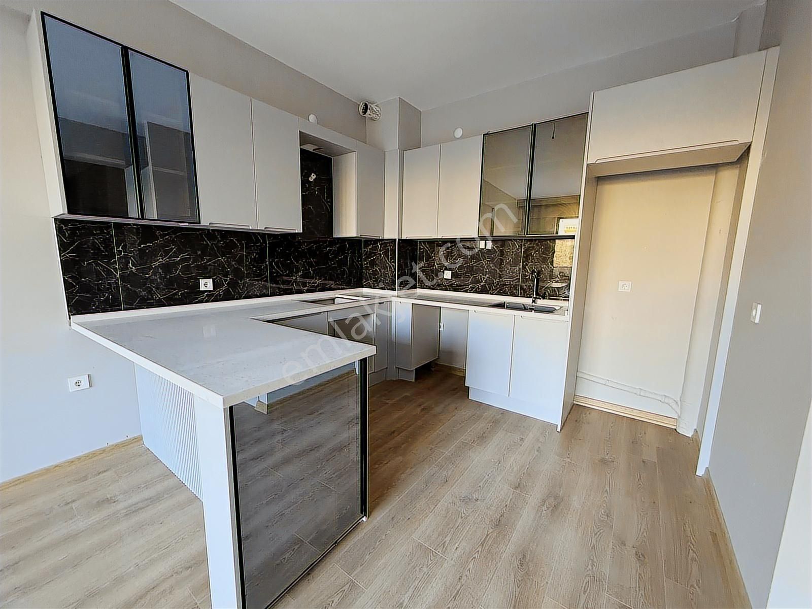 Ankalife'tan Plevne Cad. Üzeri 2+1 Merkezi, Yatırımlık - Görsel 18