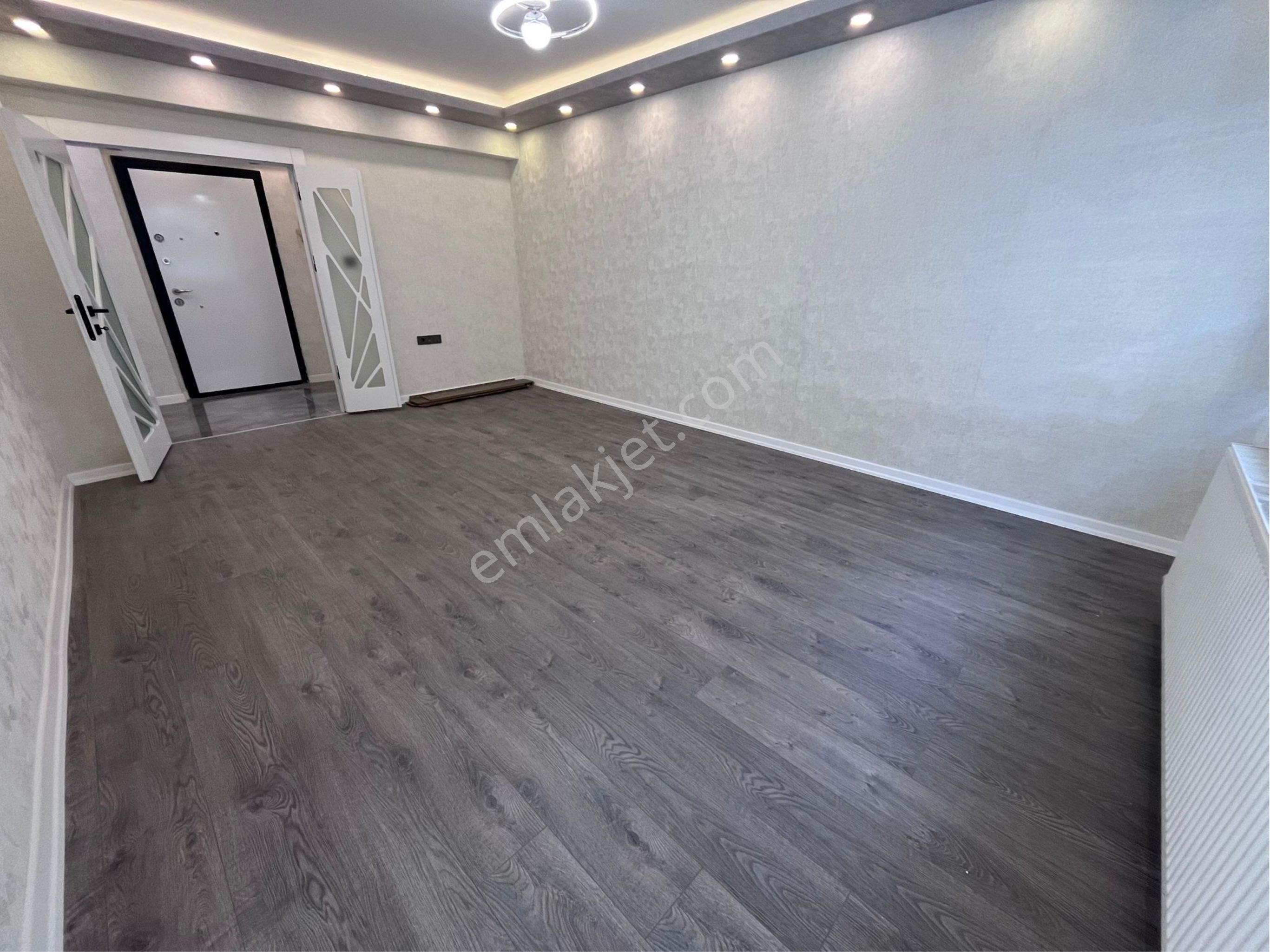 Etimesgut Süvari Mh.'de 3+1 Bağımsız 2.orta Katta Lüks Satılık Daire - Görsel 7