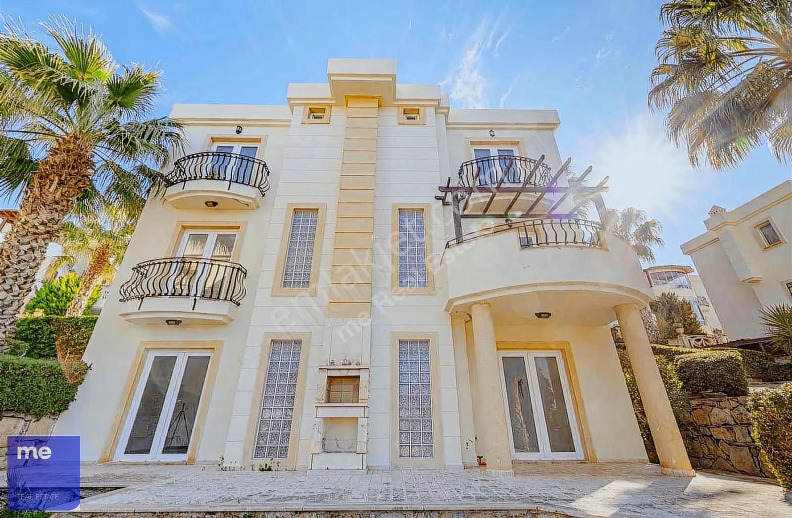 Konacık'ta Muhteşem Lokasyon 3+2 Tripleks Villa - Görsel 8