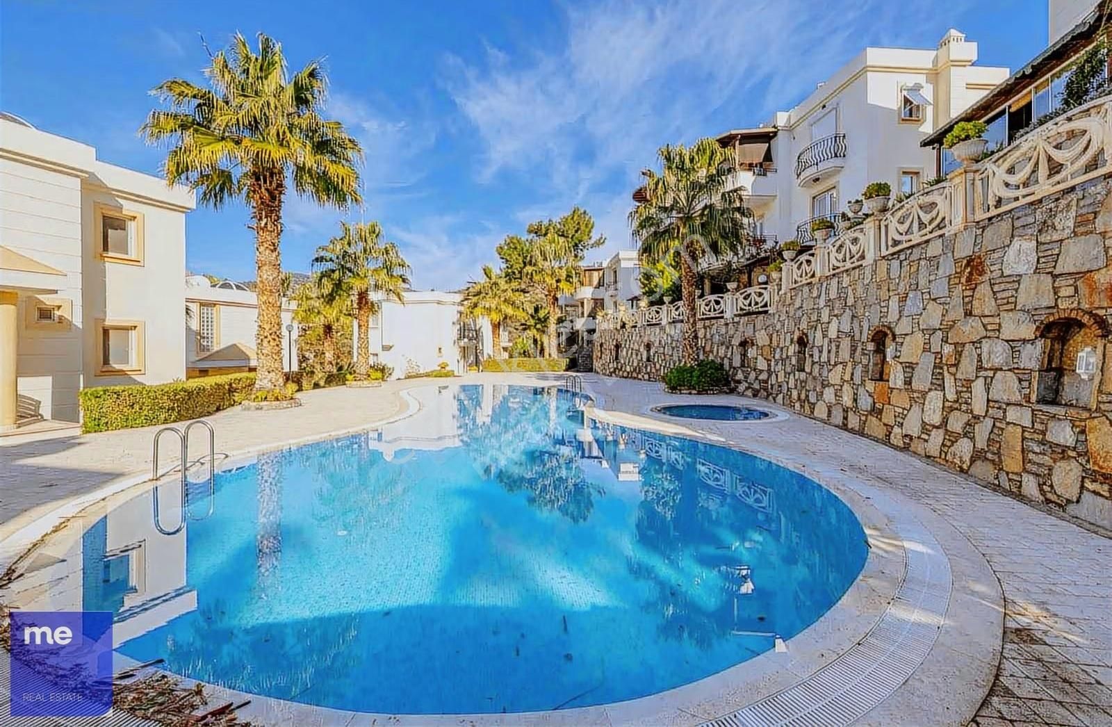 Konacık'ta Muhteşem Lokasyon 3+2 Tripleks Villa - Görsel 28