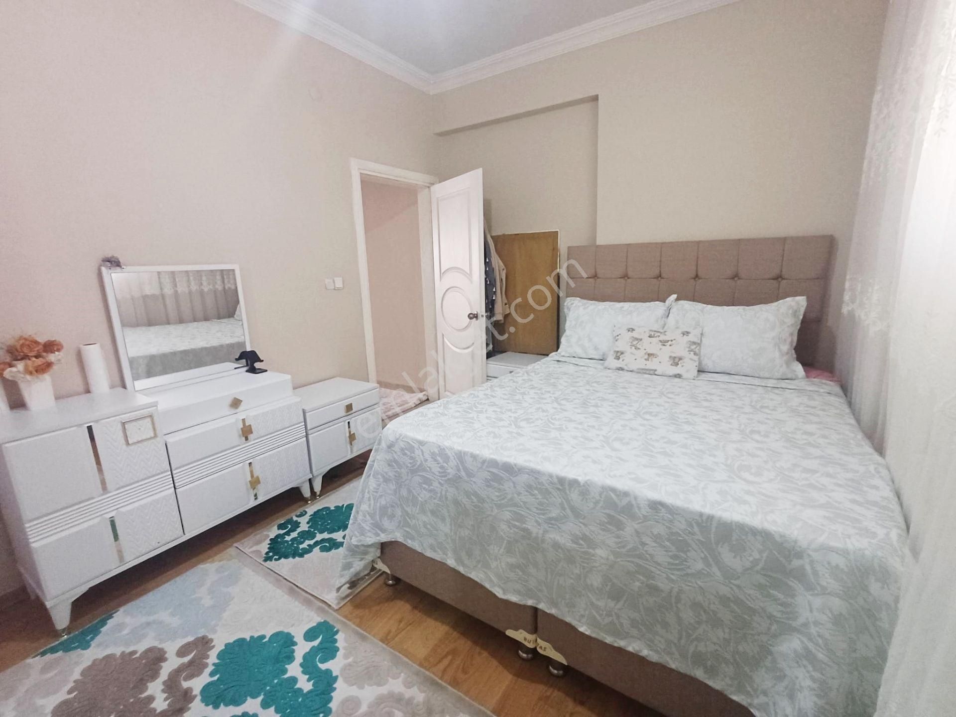 Mertcan Dan Adnan Kahveci Metroya Yürüme Balkonlu 2+1 Bahçe Katı - Görsel 8