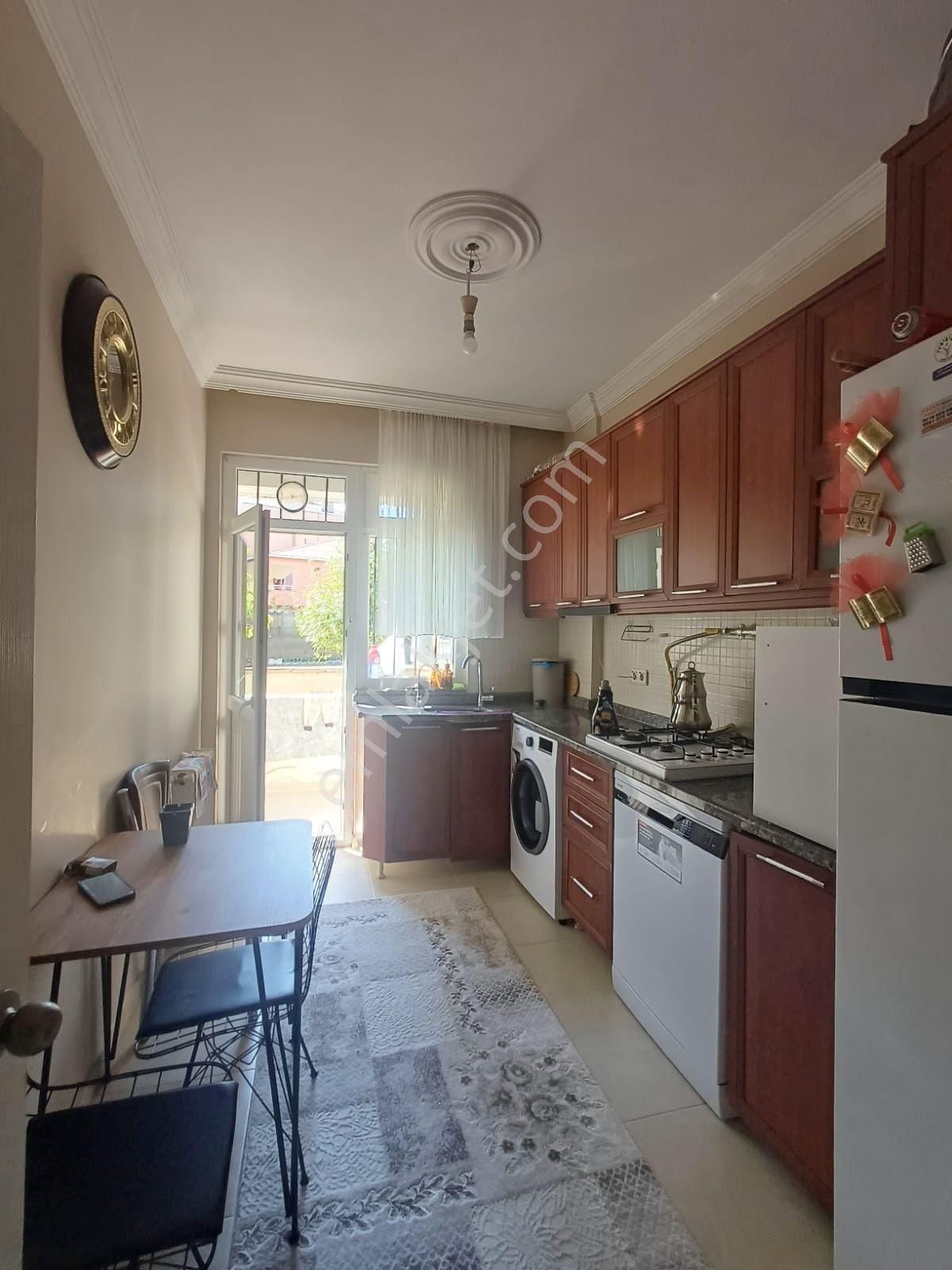 Mertcan Dan Adnan Kahveci Metroya Yürüme Balkonlu 2+1 Bahçe Katı - Görsel 14