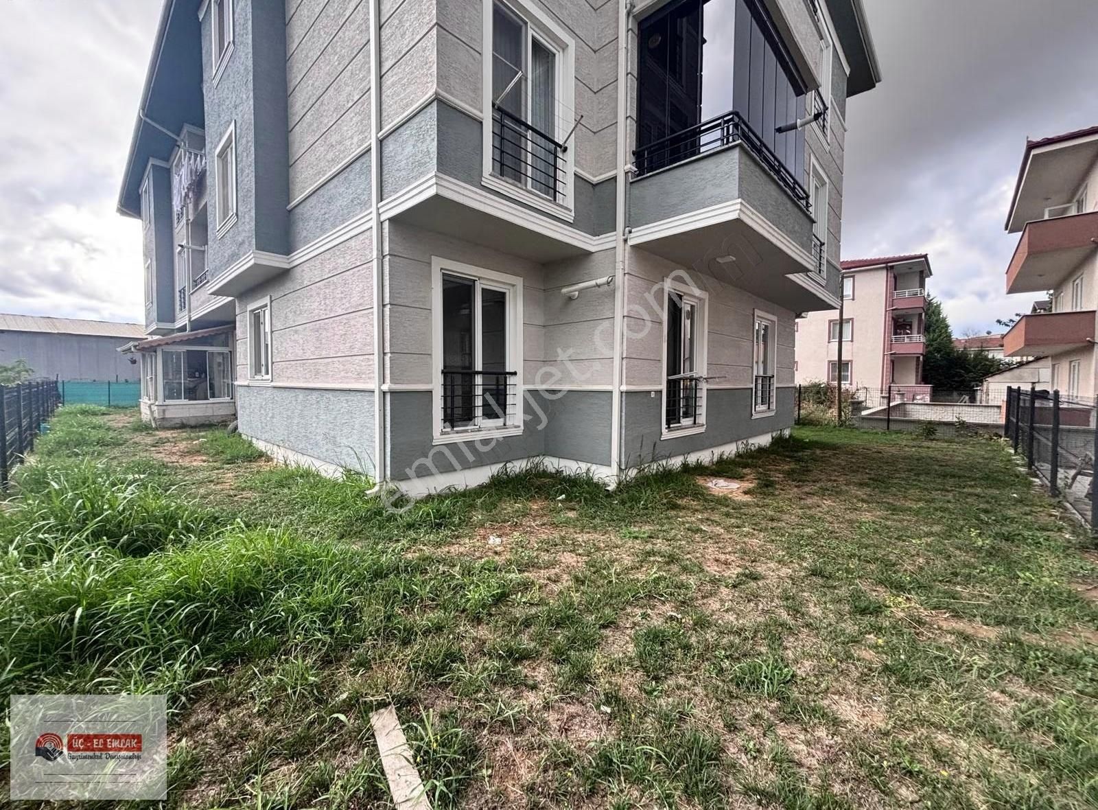 Ada Avm Karşısı İlçe Jandarma Yanı Satılık 3+1 Zemin Kat Daire