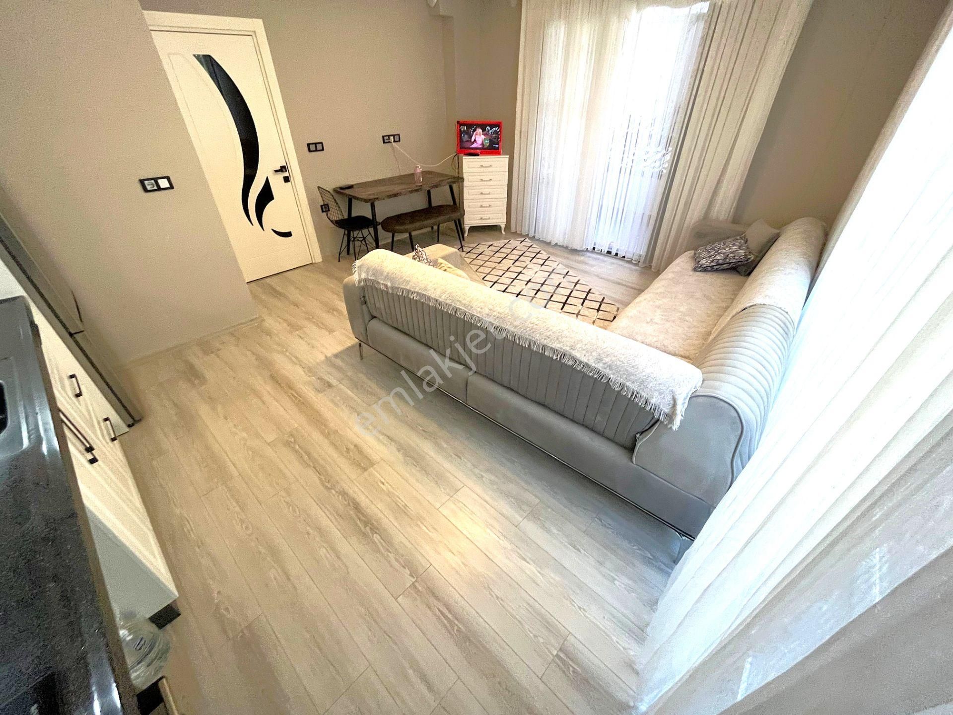 ✨akçay'da Aygül'den Şık Ve Modern Tasarımıyla Dikkat Çekici Geniş Balkonlu Arakat 1+1 Satılık Daire✨ - Görsel 5