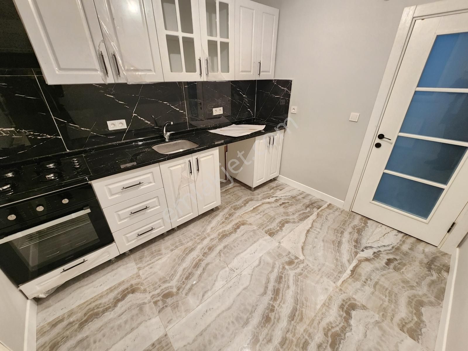 Ankadan 4×4lük Fırsat! Bulgurlu Merkez Metroya Yakın 2+1 - Görsel 2