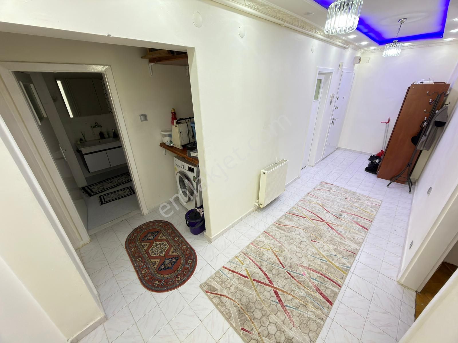 Kariyer'den Etlik'de Cadde Yanı Katta Yapılı 3+1 Fırsat Daire! - Görsel 33