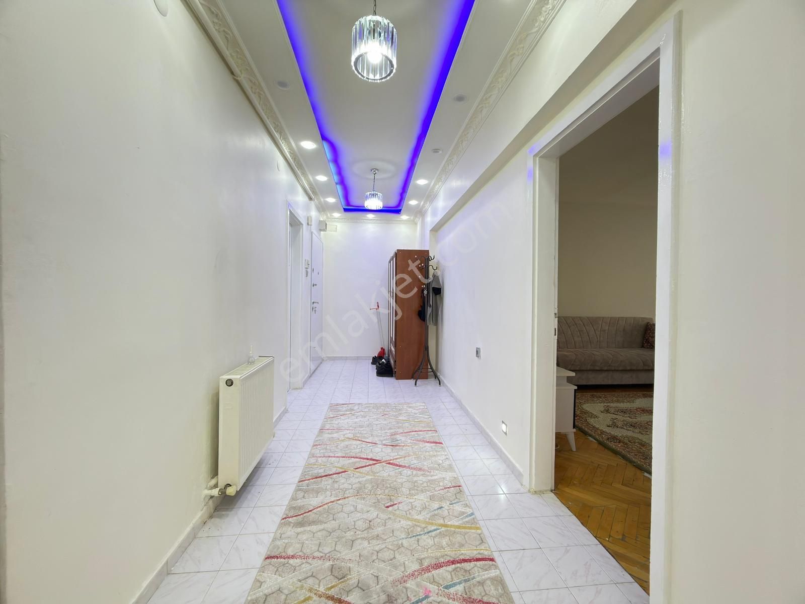 Kariyer'den Etlik'de Cadde Yanı Katta Yapılı 3+1 Fırsat Daire! - Görsel 32