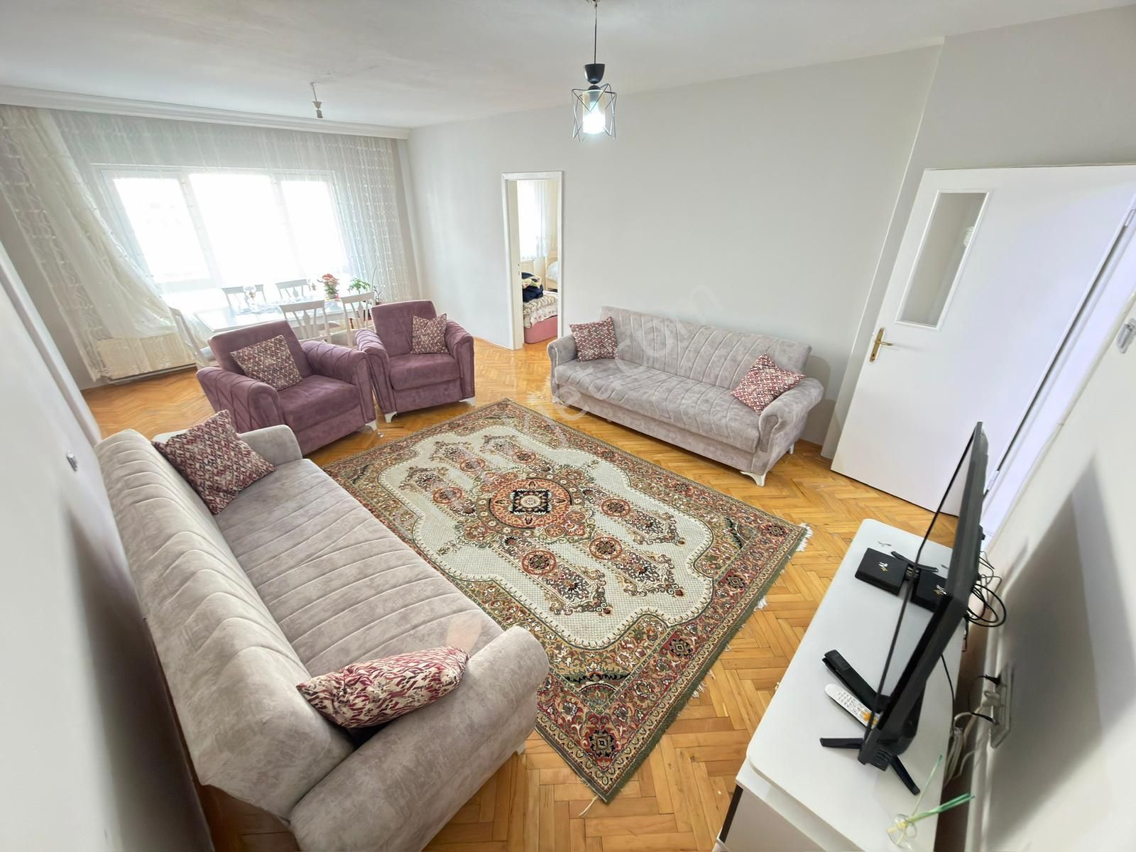 Kariyer'den Etlik'de Cadde Yanı Katta Yapılı 3+1 Fırsat Daire! - Görsel 24