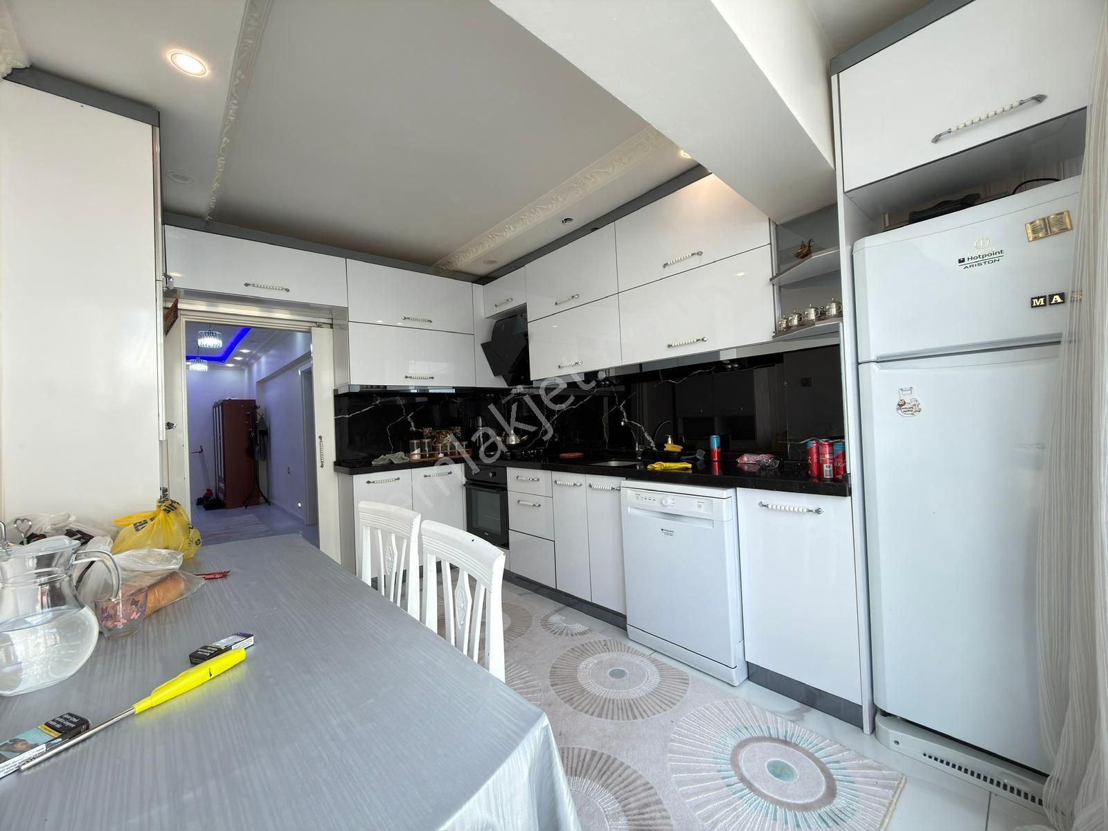 Kariyer'den Etlik'de Cadde Yanı Katta Yapılı 3+1 Fırsat Daire! - Görsel 21