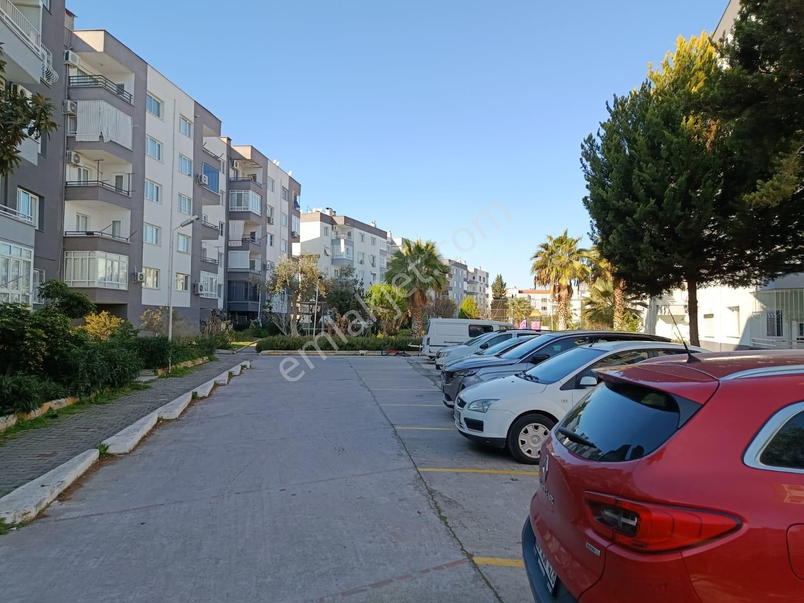 Kuşadası Meram Sitesinde Satılık 2+1 - Görsel 12