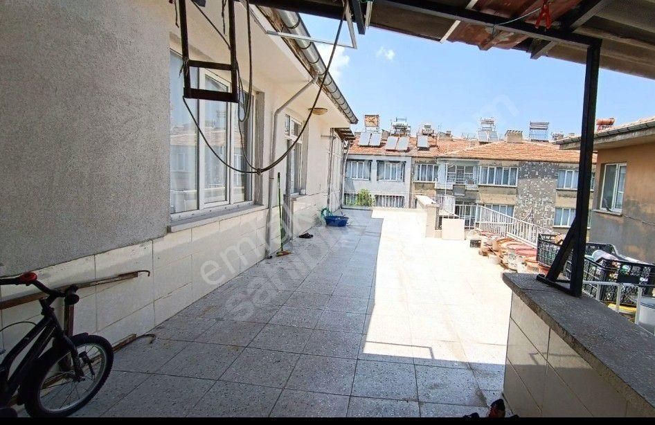 Binevler Mahlesinde Bakımlı Temiz 2+1 Daire - Görsel 12