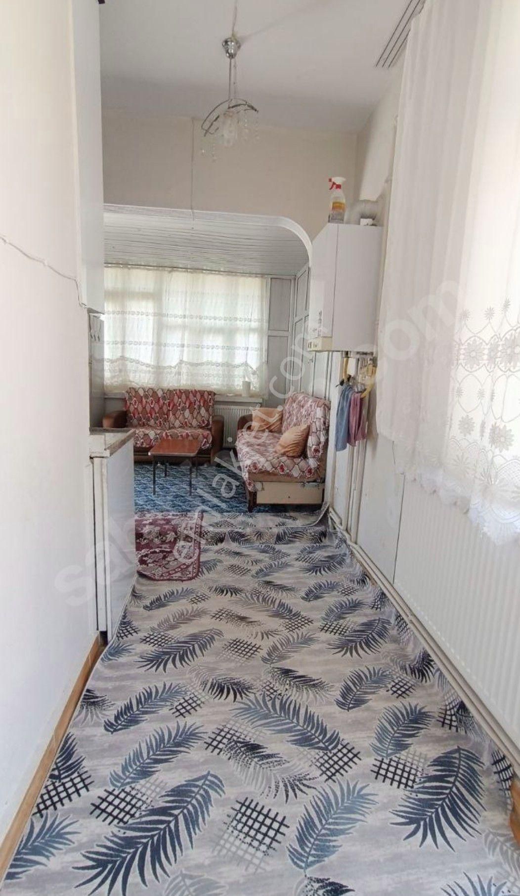 Binevler Mahlesinde Bakımlı Temiz 2+1 Daire - Görsel 24