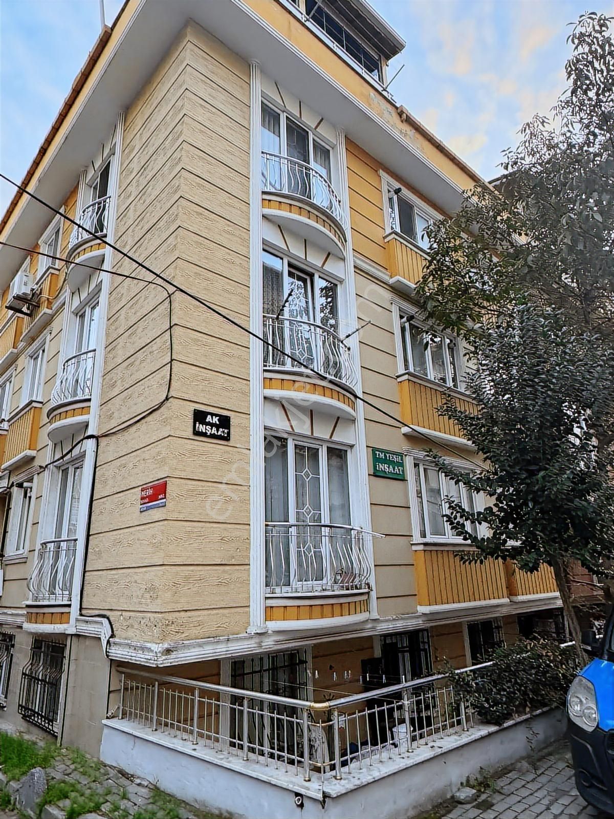 Mahir Emlak' Tan Merih Sokakta 2+1 Müstakil Bahçeli Daire