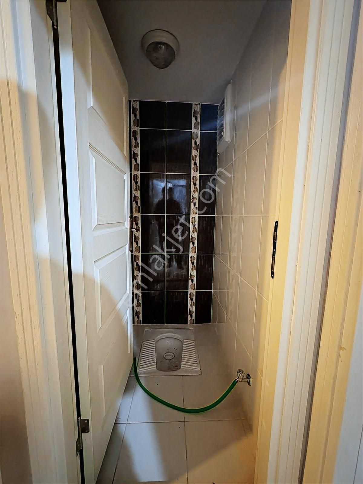 Mahir Emlak' Tan Merih Sokakta 2+1 Müstakil Bahçeli Daire - Görsel 9