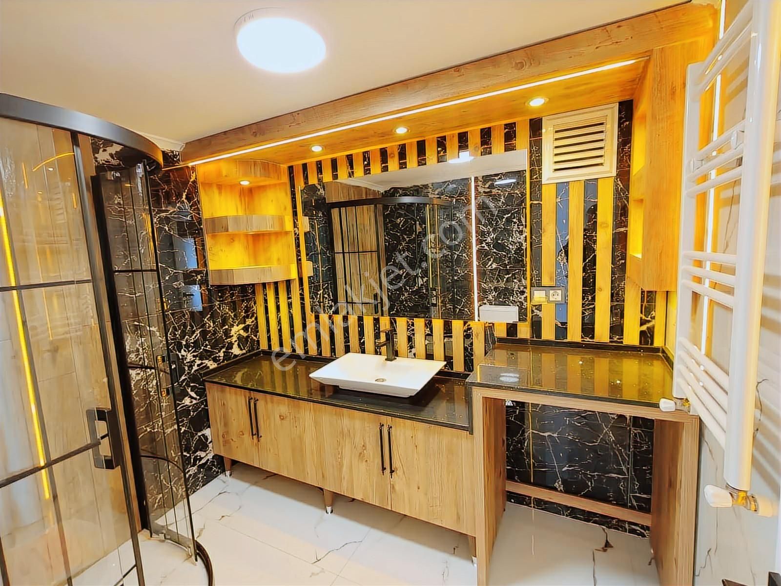 Güzelyalı'da Satılık 3+1 Daire Selma Yiğitalp Lisesi Yakını - Görsel 9