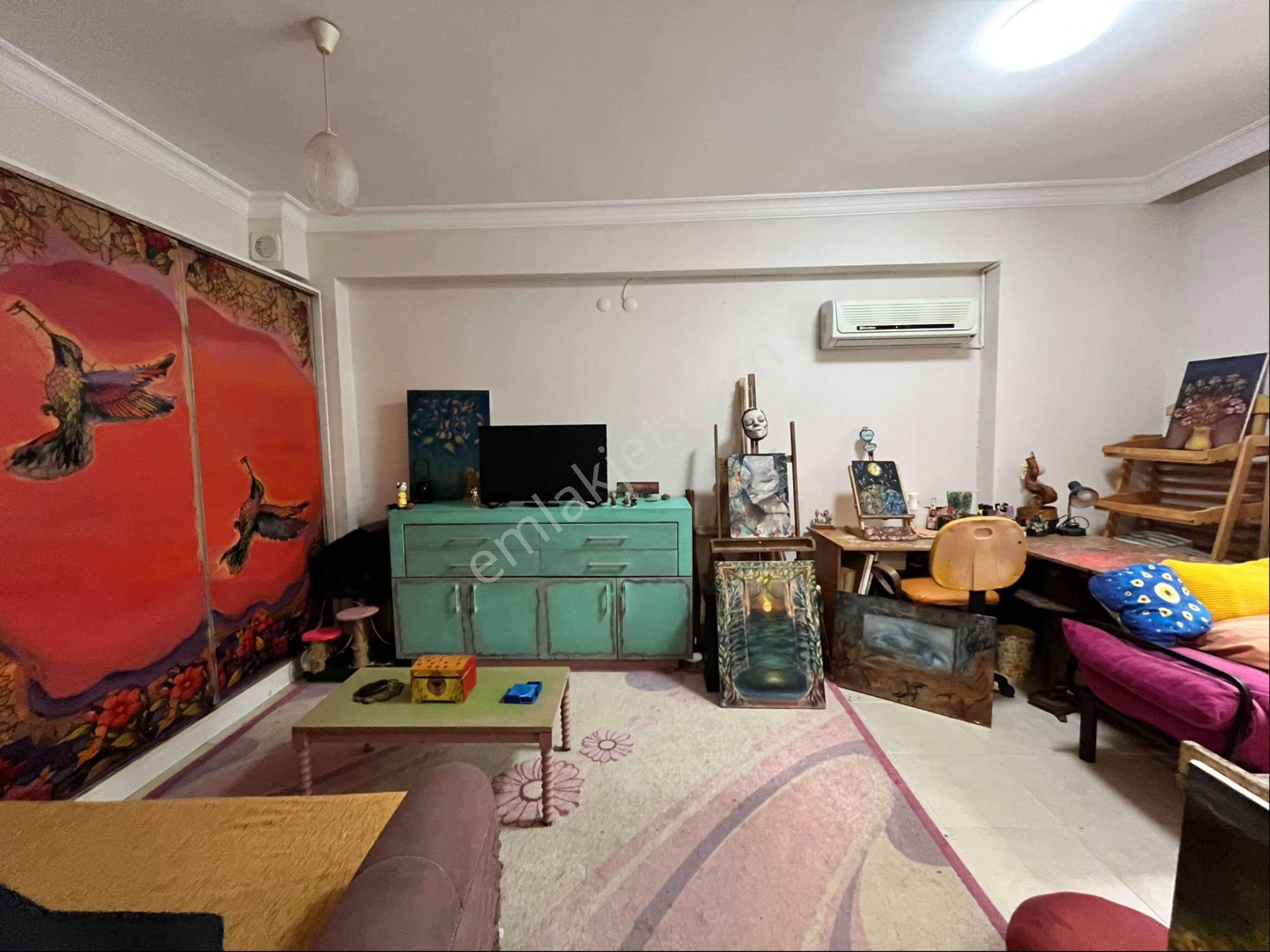 Karşıyaka Nergiz Çarşısına İzbana Yakın Stüdyo Daire - Görsel 14