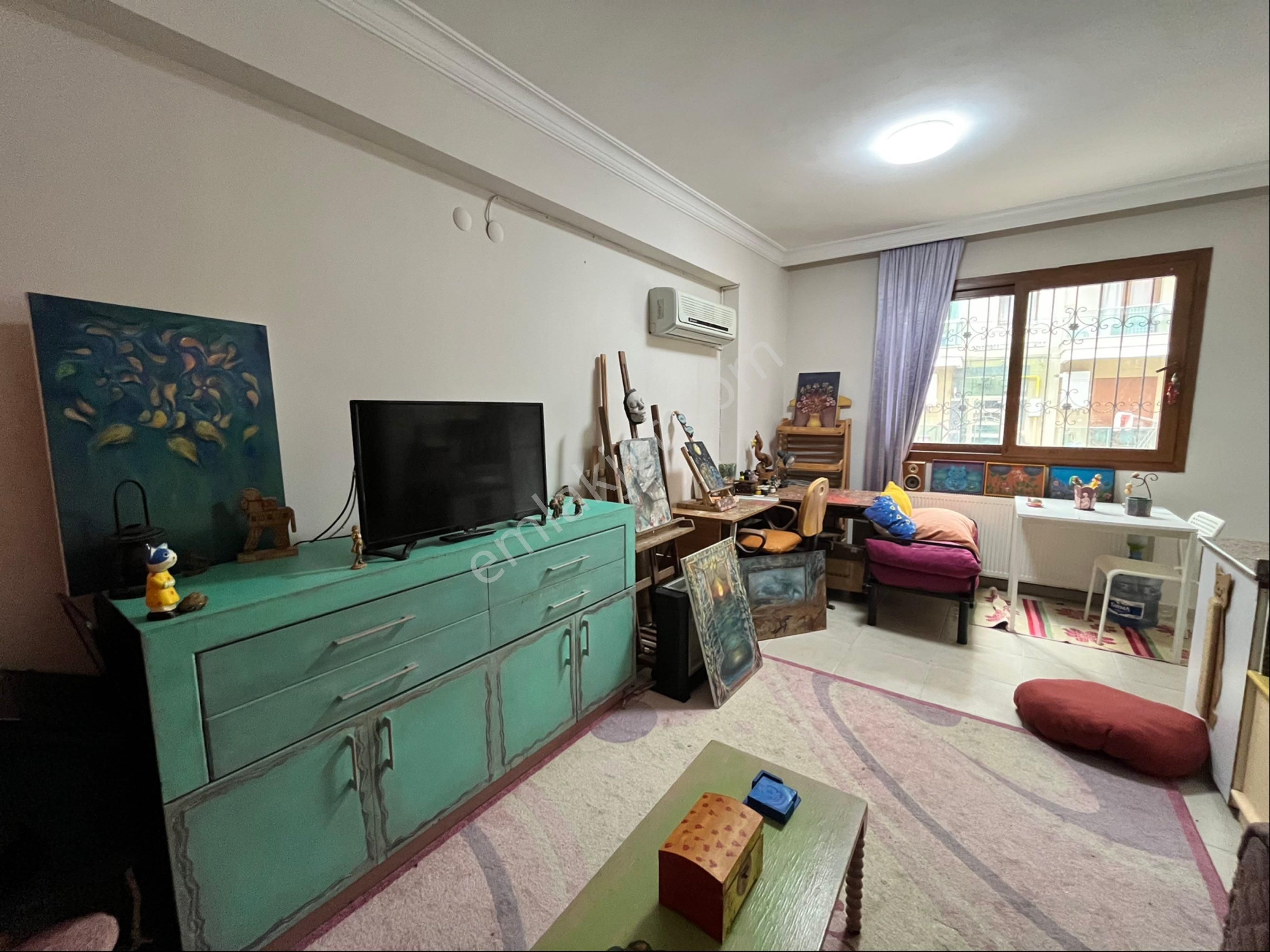 Karşıyaka Nergiz Çarşısına İzbana Yakın Stüdyo Daire - Görsel 11