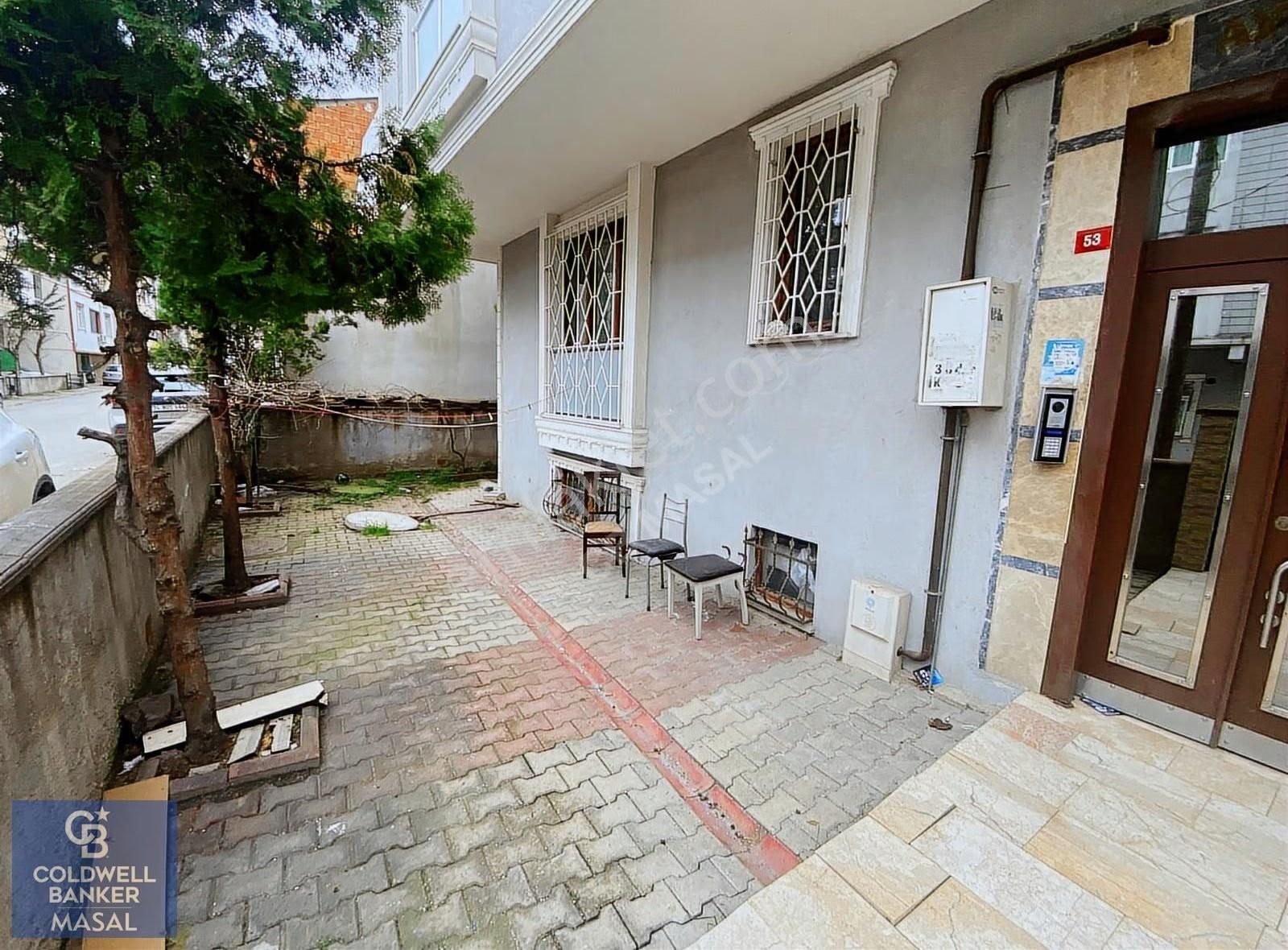 Atatürk Mahallesi Şafak Sokak 2+1 80 M² Kiralık Daire