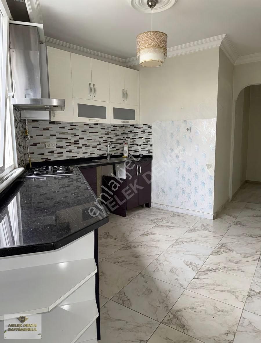 Tuzla İçmeler'de Marmaray Yakın, Merkezi 2+1 Kiralık Daire - Görsel 3