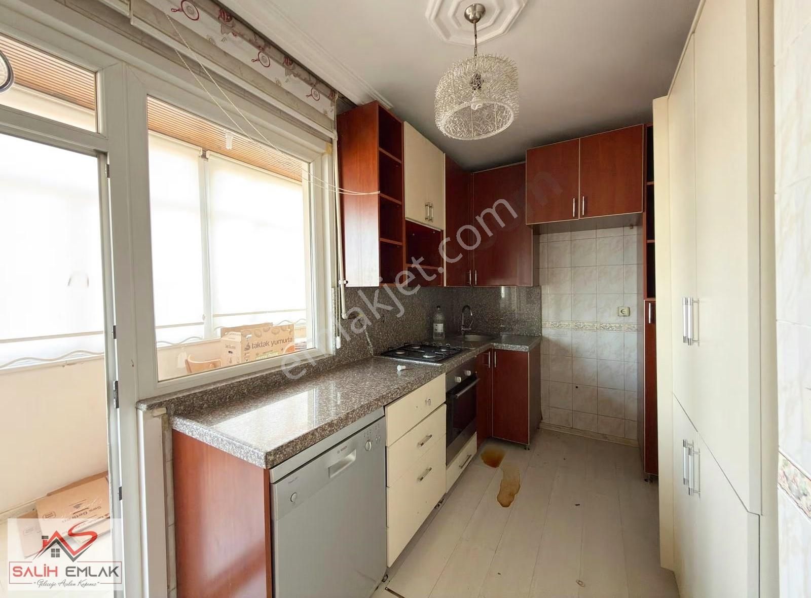 Salih Emlak 'tan Şömine & Barbekülü 3+1 Geniş Teraslı Daire - Görsel 10
