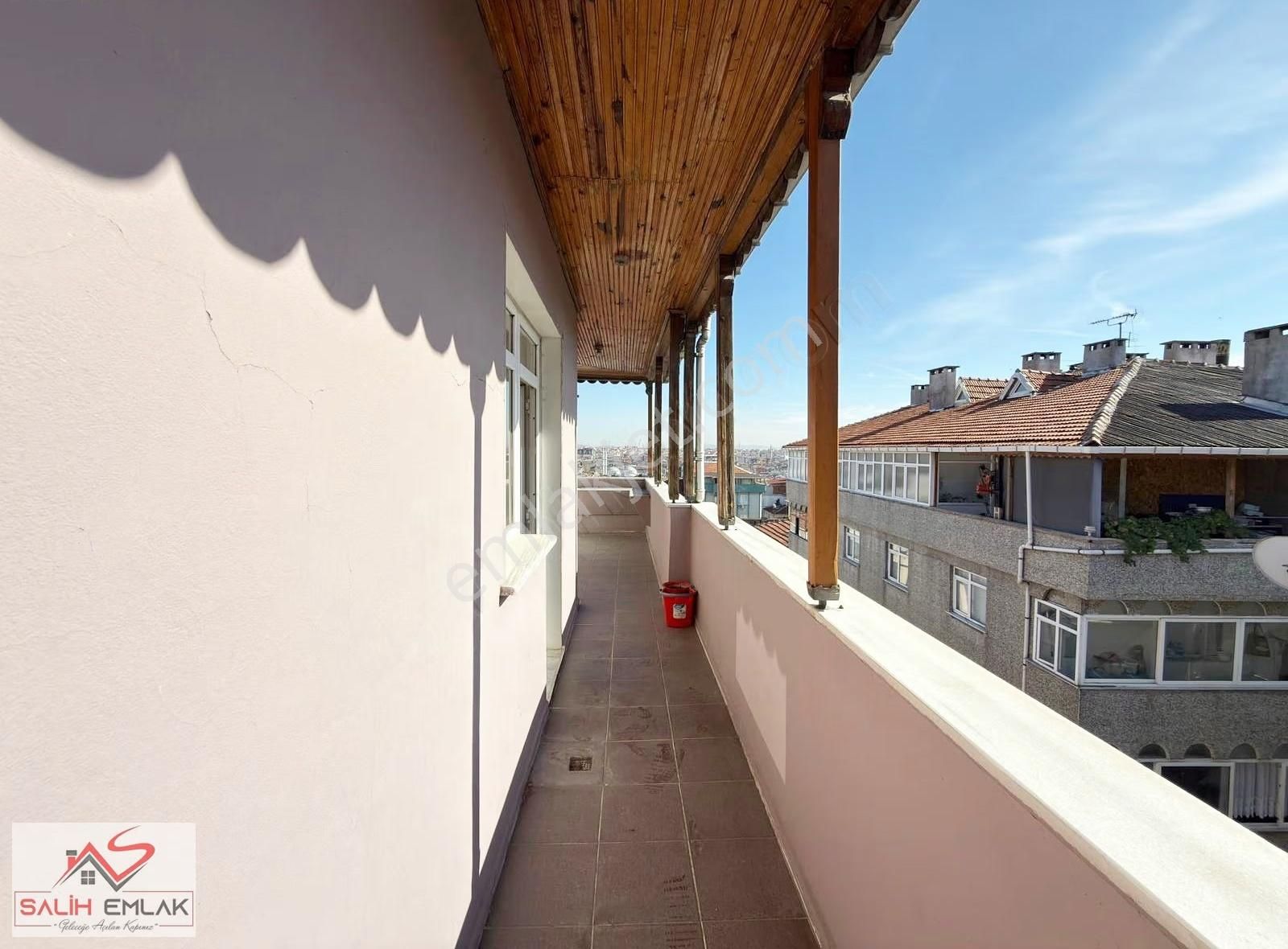 Salih Emlak 'tan Şömine & Barbekülü 3+1 Geniş Teraslı Daire