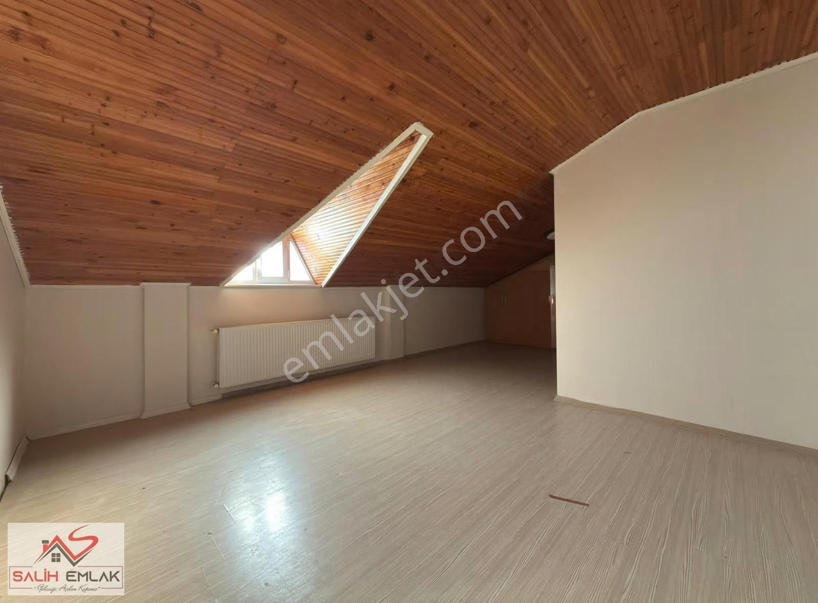 Salih Emlak'tan A Hastane Yakını 3+1 Kredili Çatı Dubleks Daire - Görsel 16