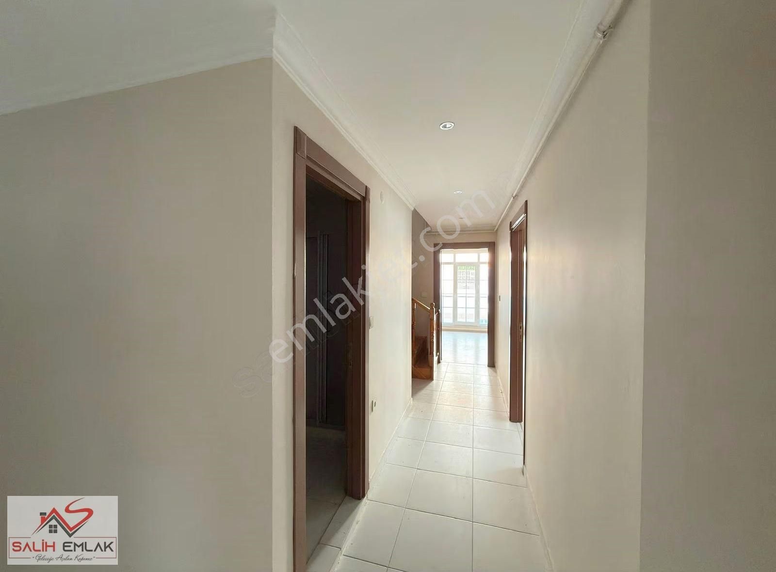 Salih Emlak'tan A Hastane Yakını 3+1 Kredili Çatı Dubleks Daire - Görsel 5